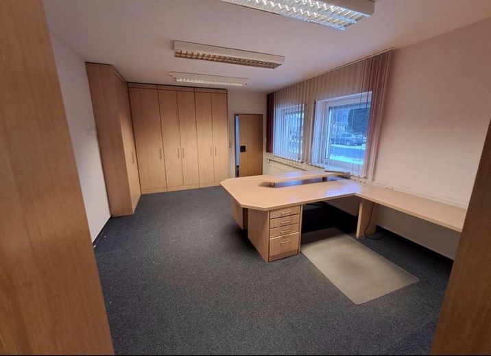 Office space 90 m2 in a central location, in Büchen – Photo 5