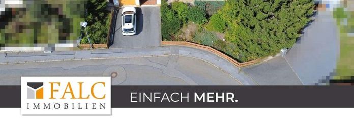 Wohnen, wo andere Urlaub machen – Großzügiges Zweifamilienhaus am Waldrand