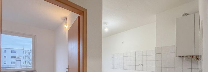 Flur zu Küche u. Arbeitszimmer