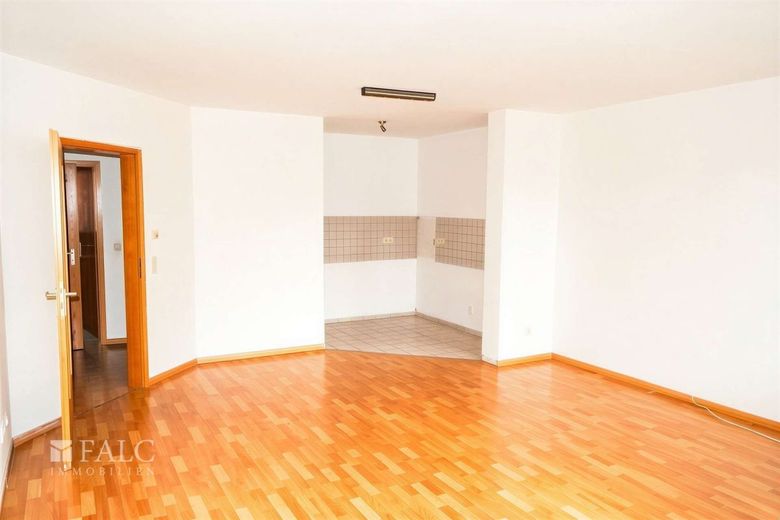 Vermietete Eigentumswohnung - Ideal für Kapitalanleger – Wohnzimmer/Küche - nach Renovierung