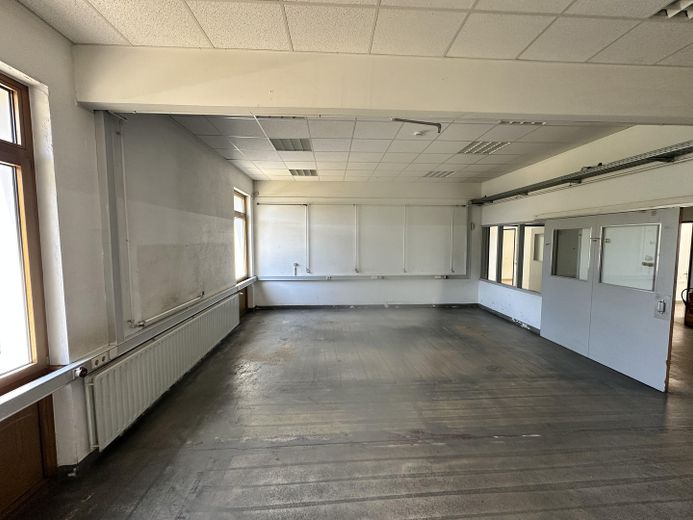 Gewerbefläche (Produktion; Büro; Lager) ab 190 qm- 1007 qm – Foto 9