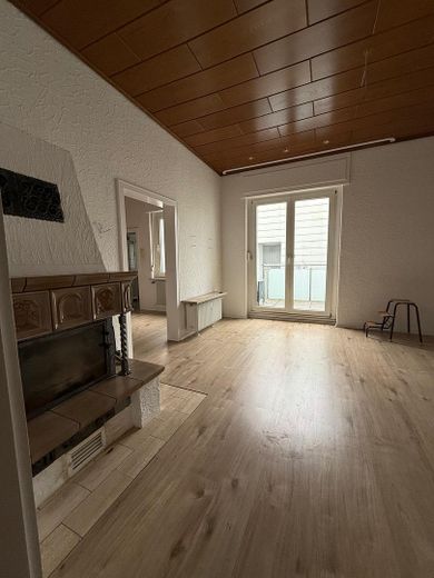 Wohnen mit Kamin, Terrasse und Garten – großzügige 3,5-Zimmer-Wohnung in Solingen – Фотографія 10