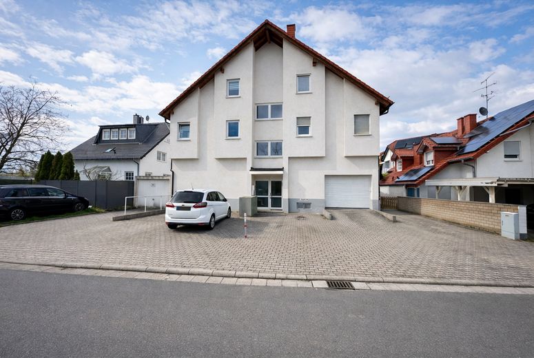 Dwupoziomowe mieszkanie na poddaszu – Hausansicht