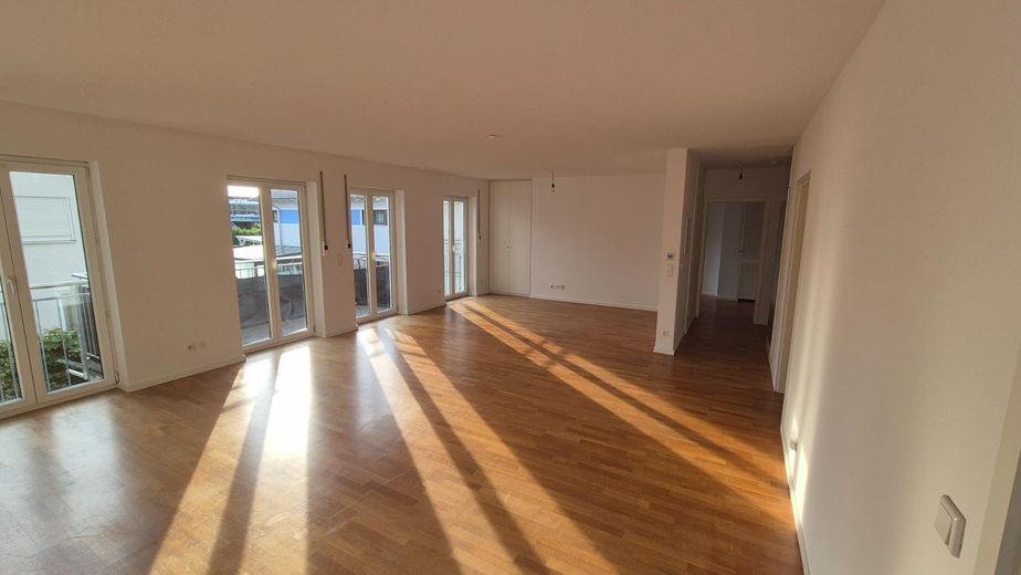 3-Zimmer-Dachterrassenwohnung Ingolstadt-Ringsee – Wohn-/Essbereich