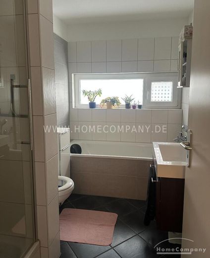 Praunheim (8071938) Eschborn yakınlarında rahat 3 odalı daire – c2540903ce1e34f207b3c54a5a1afae6ebf92777.jpg