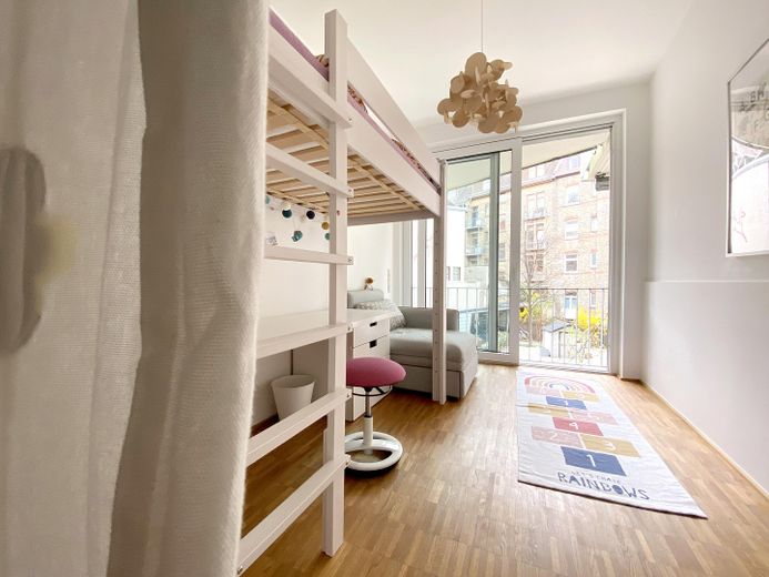 Townhouse-Wohnung Neckarstadt-Ost / Terrasse und Gartennutzung / 2 Balkone / Perfekt für Familien – Kinderzimmer