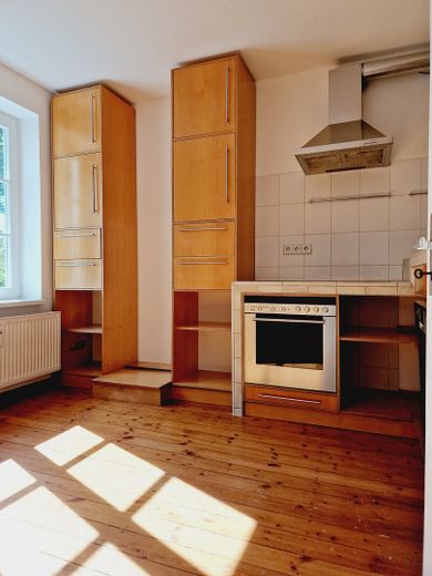 Fundstück: Schönes, sehr individuelles Reihenmittelhaus für Pärchen – Küche EG
