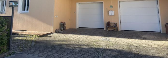 Hauszufahrt Nordseite