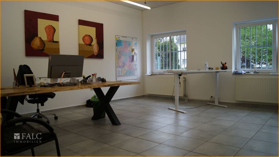 Herford... Mietpreissenkung! Bürofläche in guter Lage für Ihren beruflichen Erfolg ! – Büro
