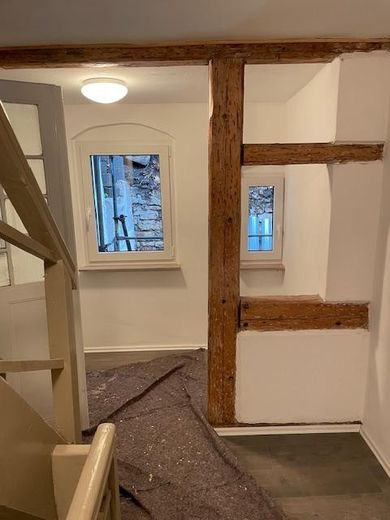 Grande maison individuelle rénovée avec extension atelier à Tharandt près de Dresde – Flur Diele 1.OG