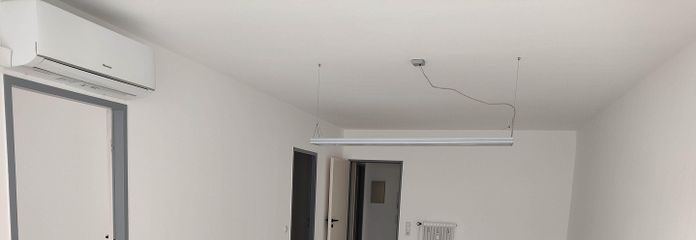 2-Zimmer Wohnung im Zentrum – Wohnungszimmer