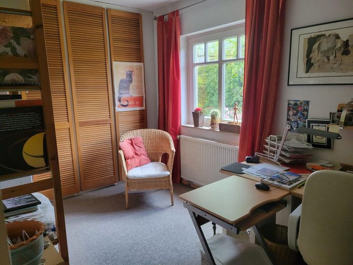 Büro EG