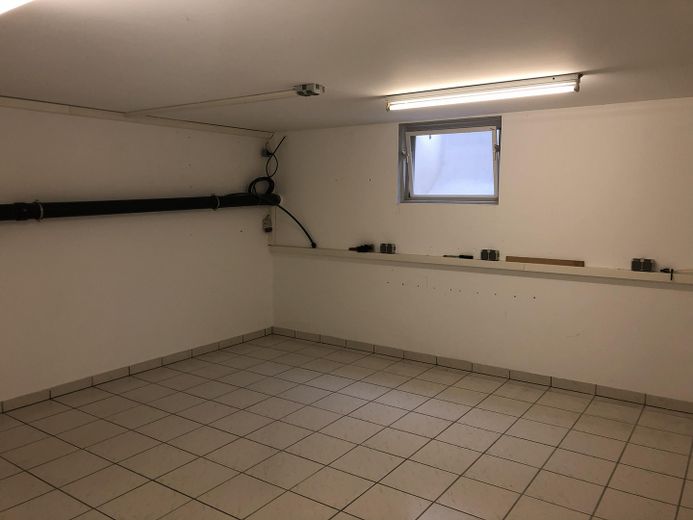 Tussenwoning met veel ruimte voor het gezin – Keller