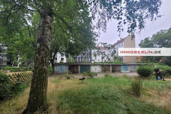 IMMOBERLIN.DE - Terreno ottimale con garage affittati in posizione ricercata a Lichtenberg