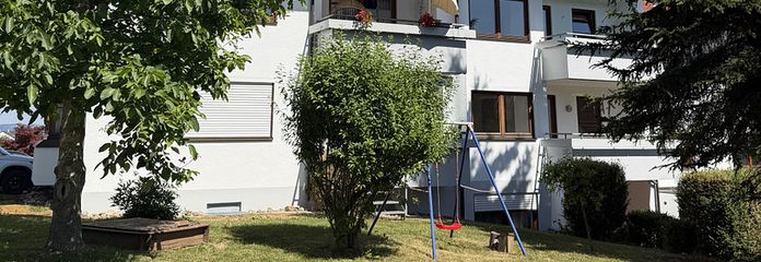 Außergewöhnliche DG-Wohnung mit viel Potential und besonderem Flair