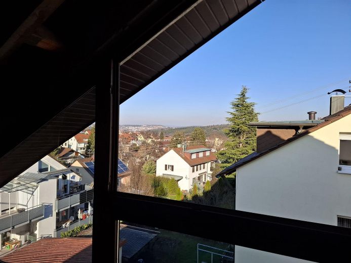 Fernblick vom Dachboden