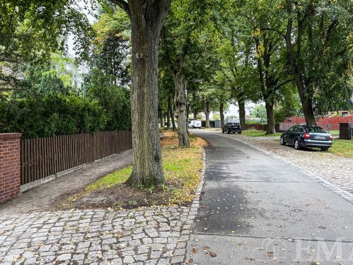 Porzione di bifamiliare locata in una posizione residenziale idilliaca a Berlino-Spandau – Foto 1