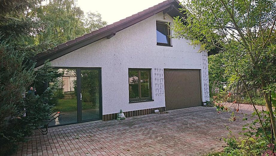 Haus am See - Wohnen wo andere Urlaub machen – Gartenhaus