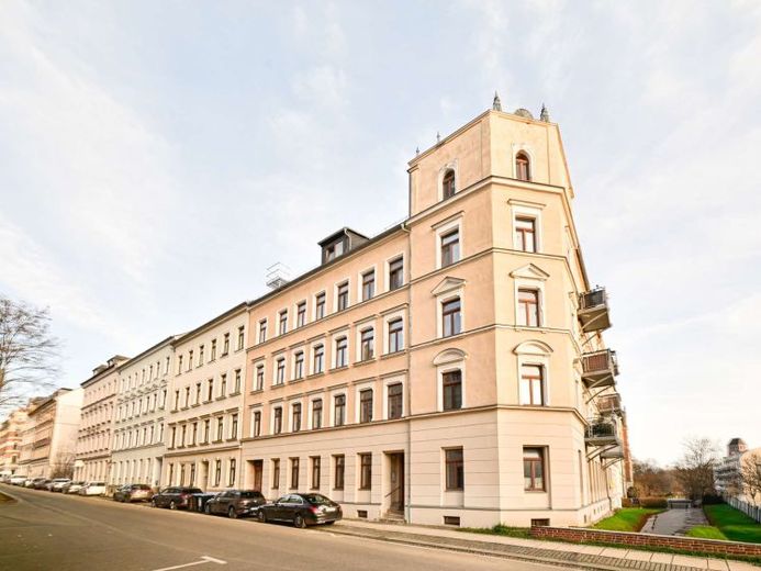 +++ Dla inwestorów – zadbane mieszkanie własnościowe na sprzedaż w Chemnitz-Schloßchemnitz +++ – Zdjęcie 1