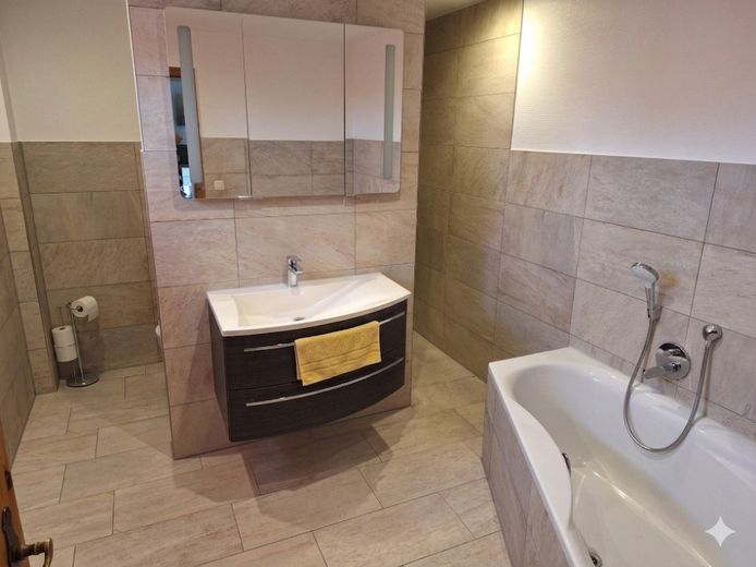 Badezimmer Erdgeschoss