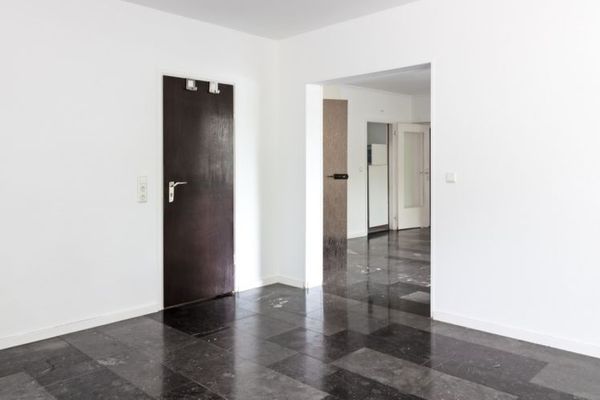 Gemütliche 4-Zimmer-Wohnung mit Balkonen & Loggia – Ideal für Paare und kleine Familien