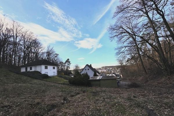 Terreno (edificabile) / immerso nella natura / con splendida vista panoramica / a Wetzlar-Nauborn