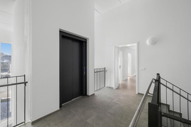 Ried'de en iyi konumda, 83 m² yüksek kaliteli 3 odalı yeni daire – Fotoğraf 3