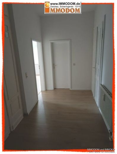 Büro- oder Praxiseinheit mit 5-Zimmern, kleiner Küche und 2 Bädern, Nähe Schlobigpark, zu vermieten! – Flur