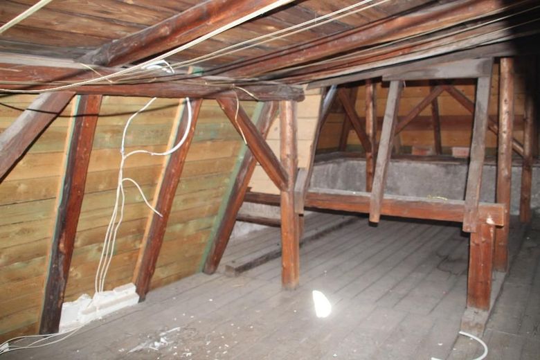 Gepflegtes 3-Familienhaus mit angenehmer Mieterklientel und Garten, Tiefgarage etc. - provisionsfrei – Bild 15