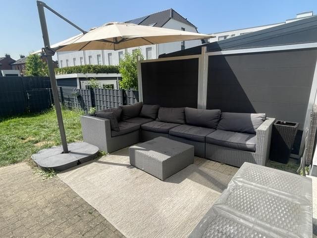 Provisionsfrei: Familienhaus in Langenfeld-Immigrath mit 4 Schlaf-/Arbeitszimmern – Terrasse mit Garten