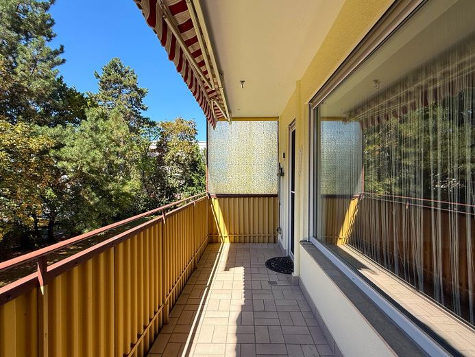 IHR NEUES ZUHAUSE – Balkon