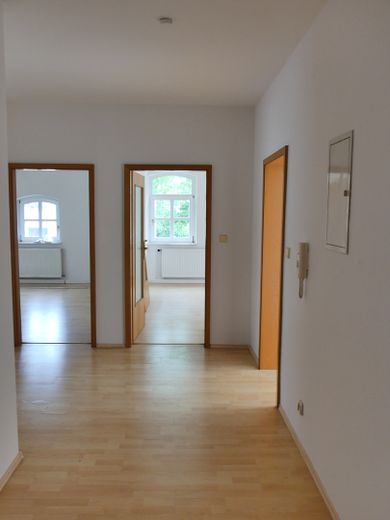 4 Zi. Whg in Bothfeld, inkl. Einbauküche, frei ab sofort – Flur