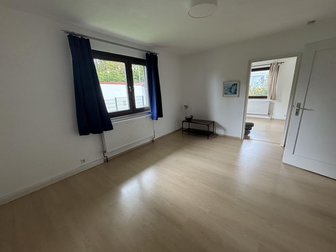 Vivienda bifamiliar en Stuttgart-Sillenbuch – EG Wohnzimmer
