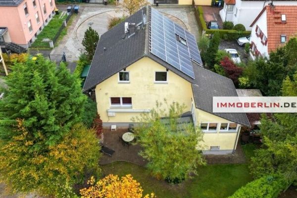 IMMOBERLIN.DE — Дуже привабливий будинок із західним садом і гаражем у районі, сприятливому для сімей