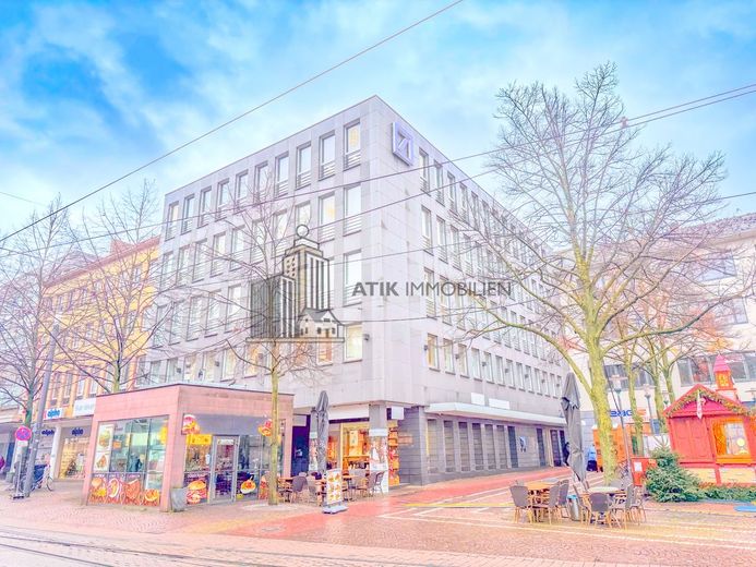 ATIK: Moderne, klimatisierte Bürofläche im obersten Stockwerk direkt am Luisenplatz - provisionsfrei – Außenansicht