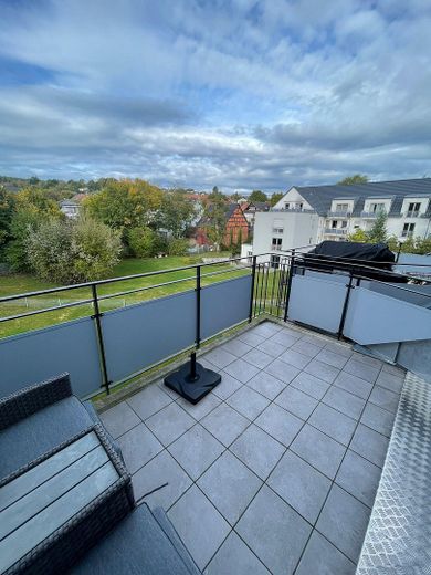 Appartement moderne de 3 pièces avec grande terrasse sur le toit – Photo 18