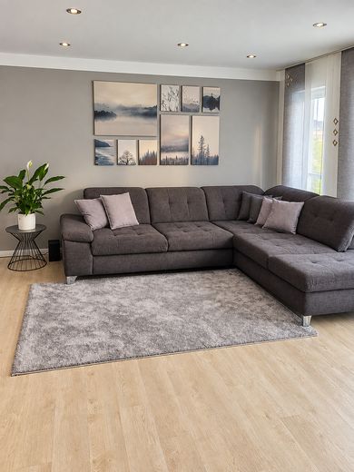 Moderne DHH in Wilhermsdorf – ca. 195 m² Gesamtfläche, Garten & Vollkeller – provisionsfrei – Wohnzimmer