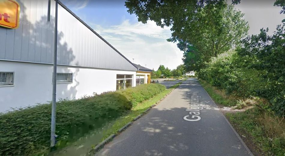 Objet d’investissement – magasin discount au cœur du Schleswig-Holstein – Hinterseite
