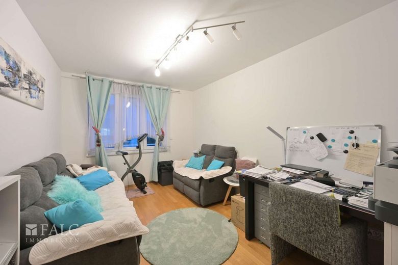 Modernes Wohnglück in Neubiberg - Stilvolle 3-Zimmer-Wohnung mit Balkon – Büro