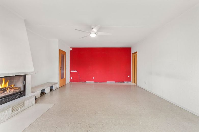 Maisonettewohnung mit ca. 138 qm Wohn-/Nutzfläche &amp; Garage in ruhiger Anliegerstraße von Oldenfelde – Wohnbereich