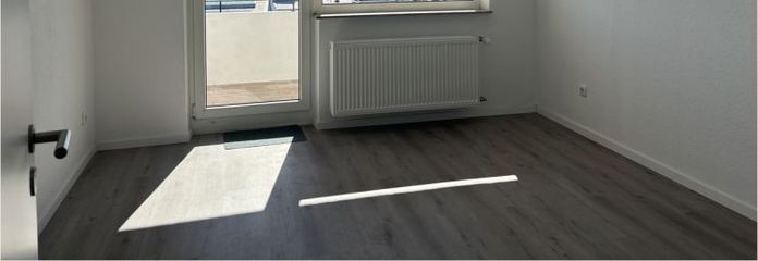 Charmante 3-Zimmer-Wohnung mit Balkon – Frisch renoviert und bezugsbereit