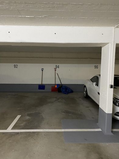 Charmantes Reiheneckhaus mit Garten, Balkon & Dachterrasse in sonniger Lage – Tiefgarage