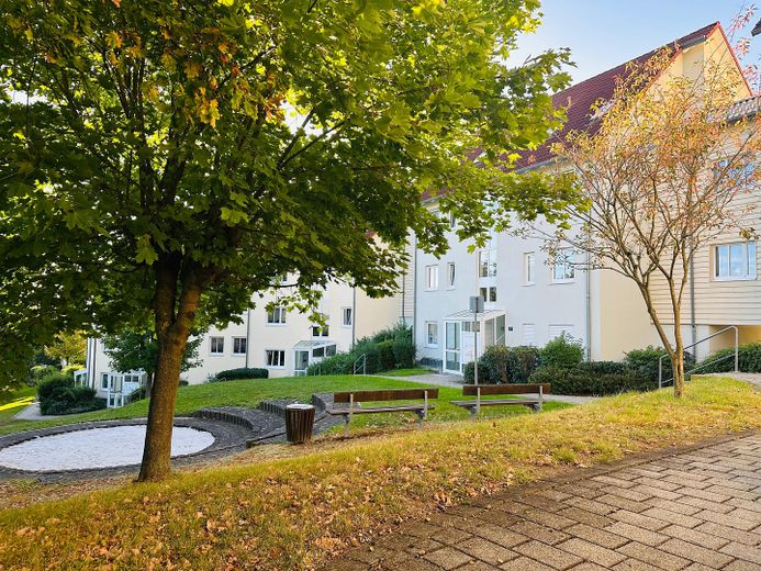 Grünanlage hinter dem Haus
