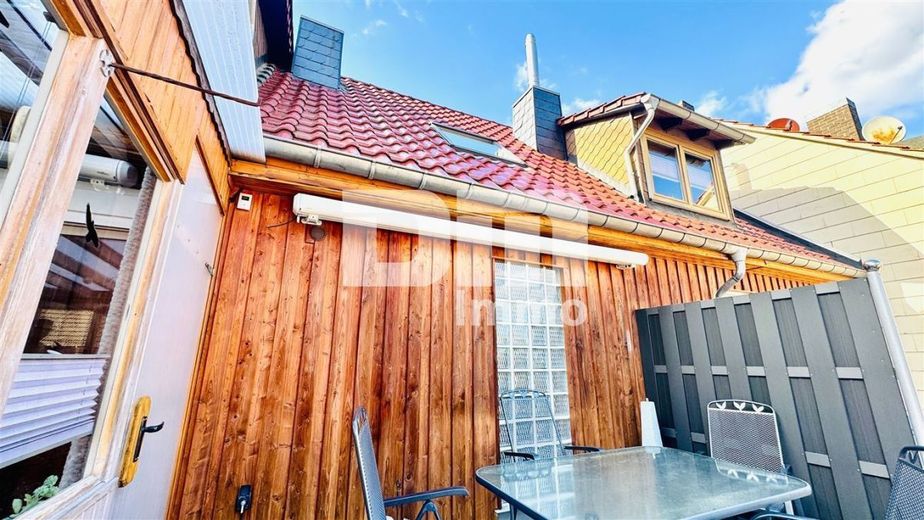 Saniertes Fachwerkhaus mit Scheune in gesuchter Lage – Gebäude 1 Rückansicht