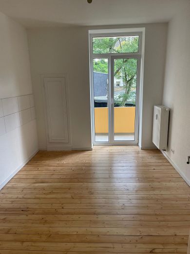 Kreuzviertel!!! Piękne mieszkanie w starej kamienicy z 3,5 pokojami i BALKONEM OD POŁUDNIOWEGO ZACHODU – Küche