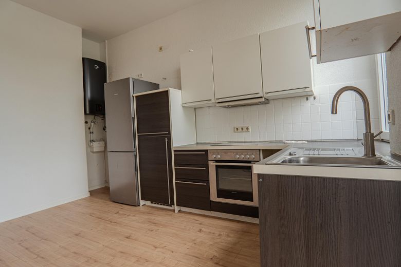 3-room apartment - central location in Hof - available immediately - fitted kitchen - shared use of garden – Photo 1