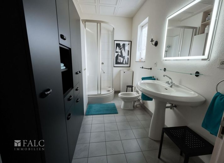 Aus Alt mach Neu - Haus mit Charme und vielen Möglichkeiten – Badezimmer