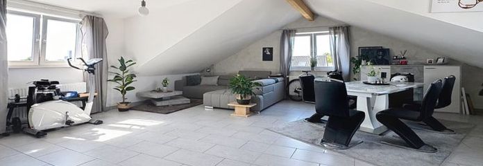 + 5PLUS + KLEIN, FEIN, MEIN: CHARMANTE DACHGESCHOSSWOHNUNG IN RUHIGER LAGE VON INDEN / ALTDORF +++