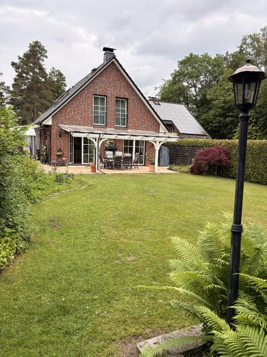 Gartenansicht Haus