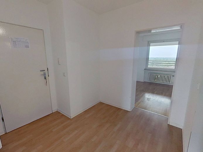 Geräumige 2-Zi.-Whg. mit großem BALKON in ruhiger Lage in Bielefeld-Senne – Flur